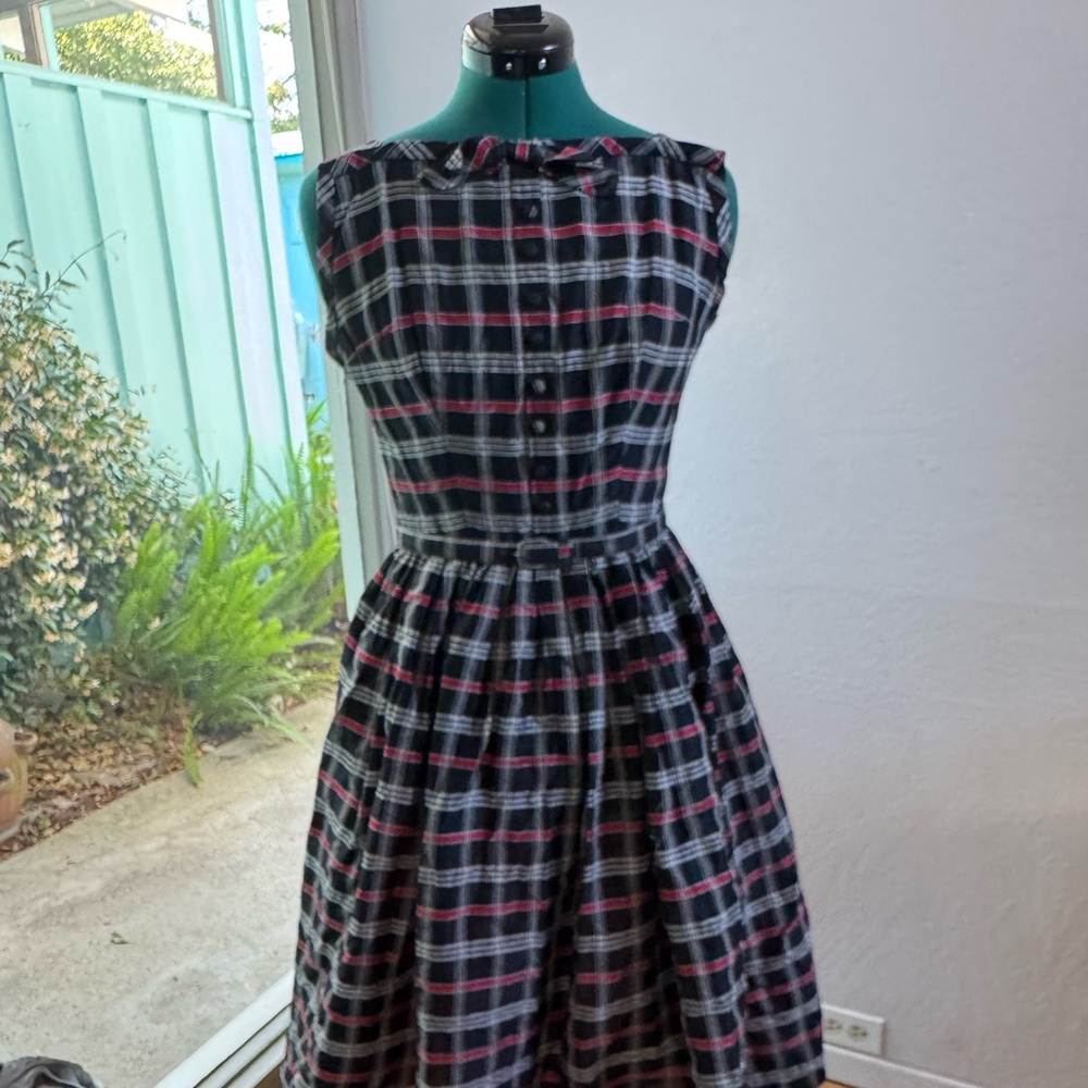 Vintage 50’s Plaid Sleeveless Dress with Belt - S
